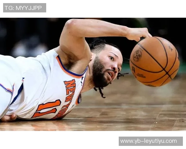 绿军与尼克斯首发阵容对决普理查德小白杰伦布朗豪泽科塔齐上阵