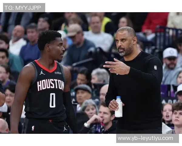 快船本赛季保罗出场时间净负173分表现令人担忧